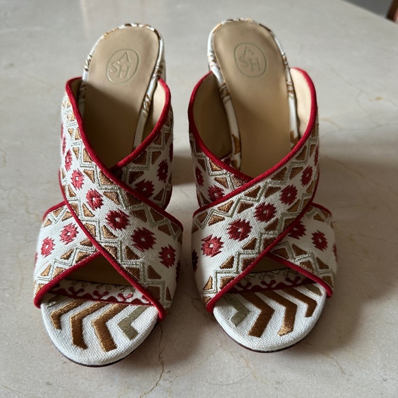 NWOT ASH Womens Red Aztec Embroidered Adel shoes size 39 - Picture 2 of 7
